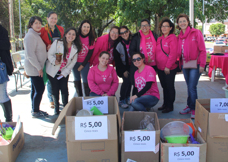 IMAMA LUCRA R$ 750 EM BAZAR DE ARTIGOS PLÁSTICOS